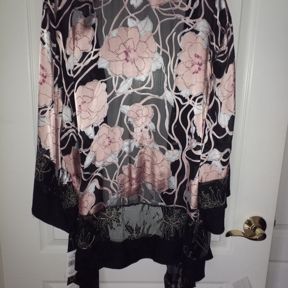 NEW SPENCER ALEXIS VK BLK PINK WHT EASTER SPEC 3X - Picture 3 of 6